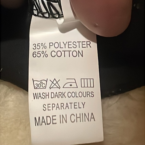 Free!!! Bundle of 3 new peasant crop tops - Picture 7 of 11